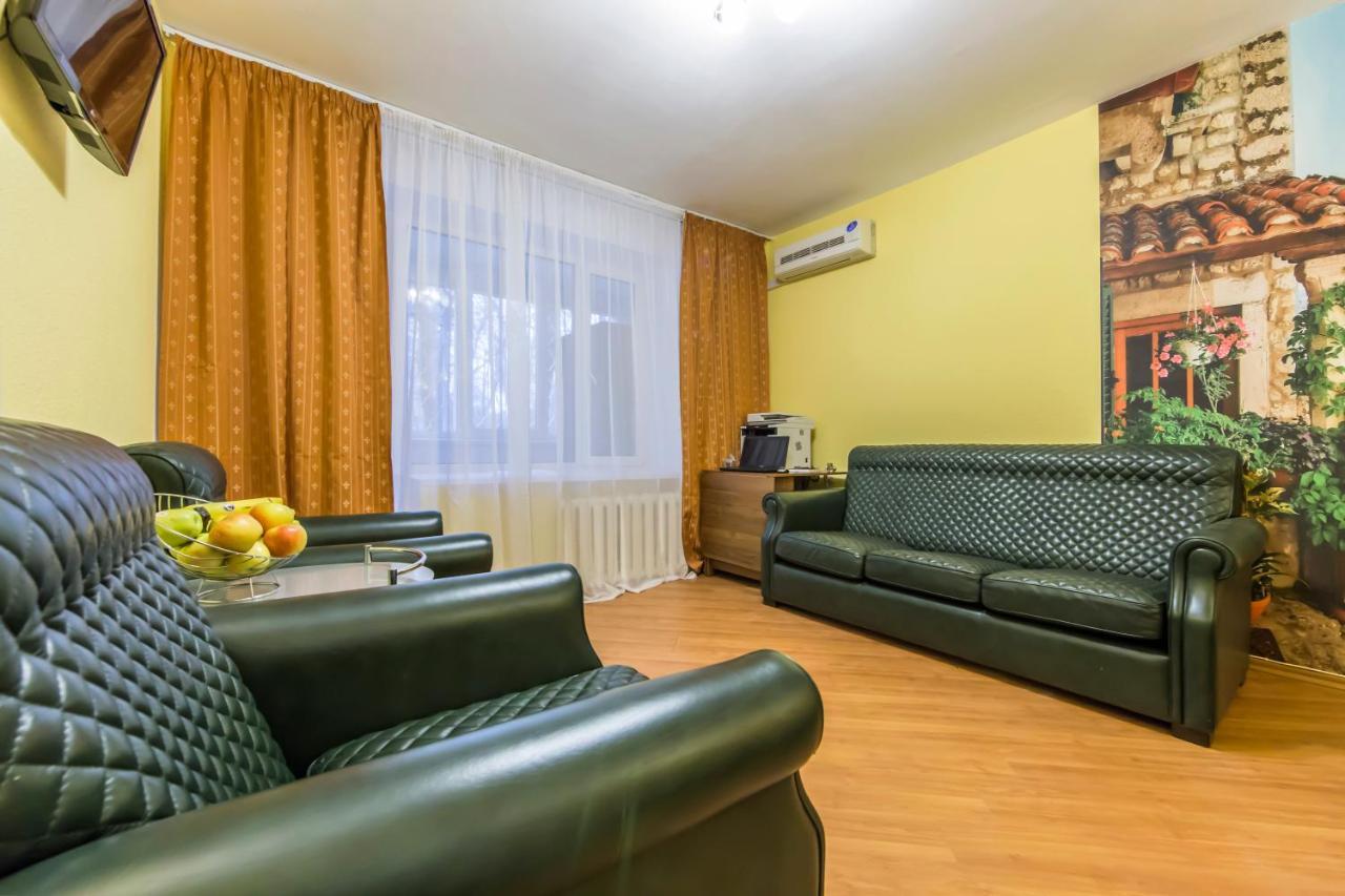 Sunny 2-Rooms Apartment For 2-6 People On Pechersk Near Kiev-Pechersk Lavra, Central Metro Station, Restaurants, Supermarkets Kültér fotó
